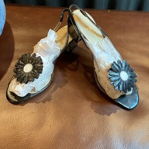 Jack Roger’s interchangeable Daisy jellies, low 2” heel, black patent, NWOB, 7